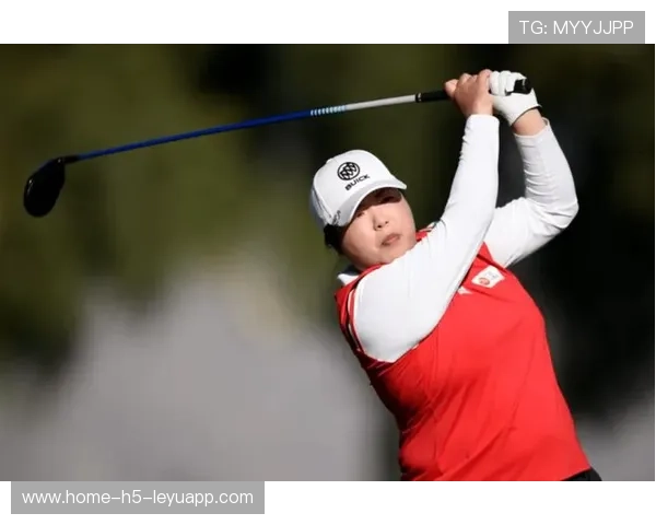 冯珊珊减肥经验：70斤减重路上的轻松心态，冯珊珊瘦的图片