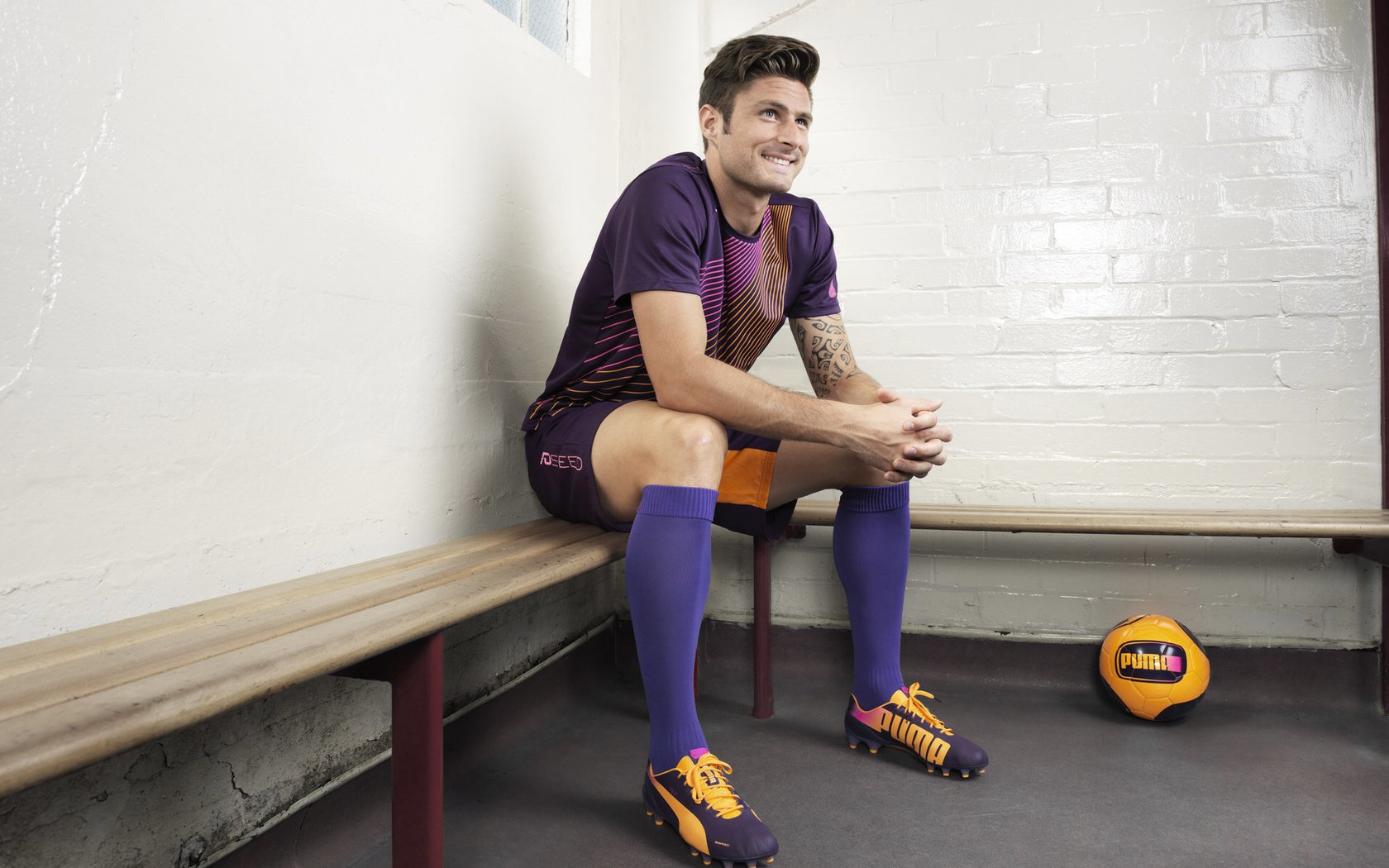 乐鱼体育登录-快节奏战术对体能管理的挑战，快节奏举例